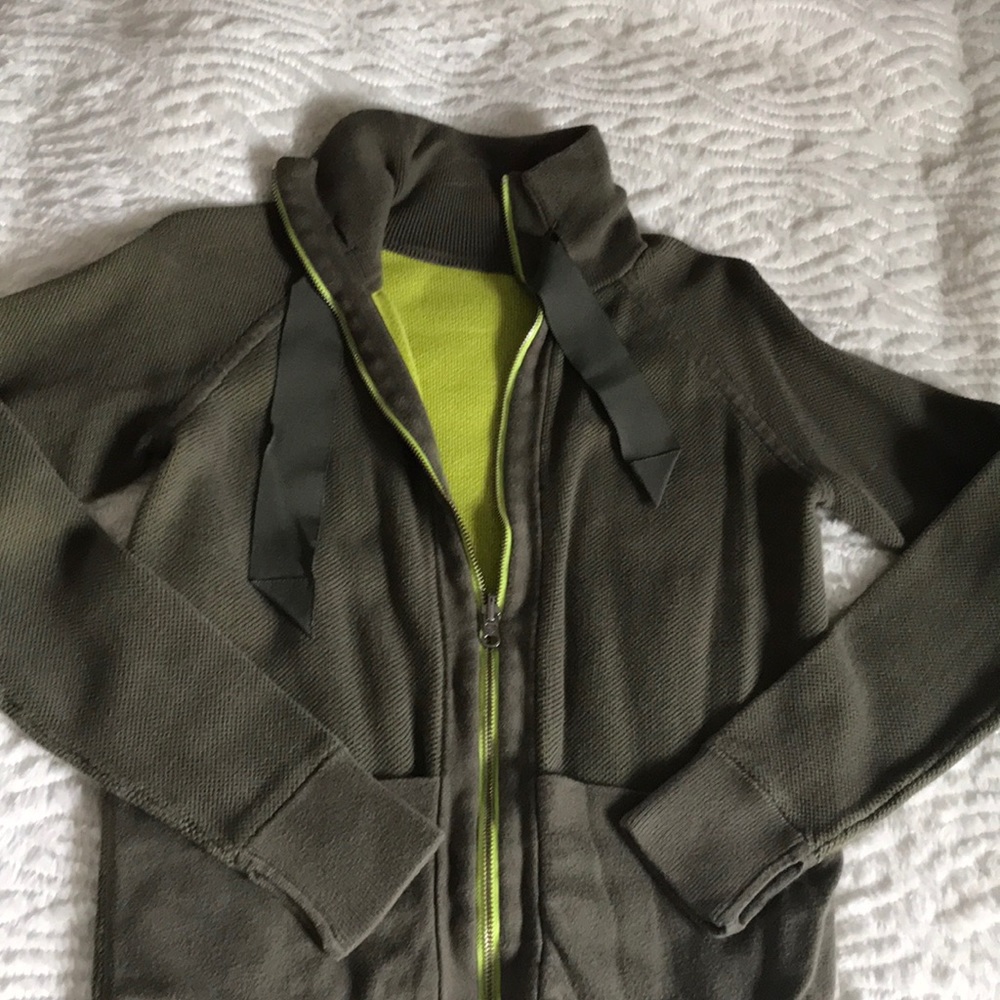 Lululemon sweater full zip